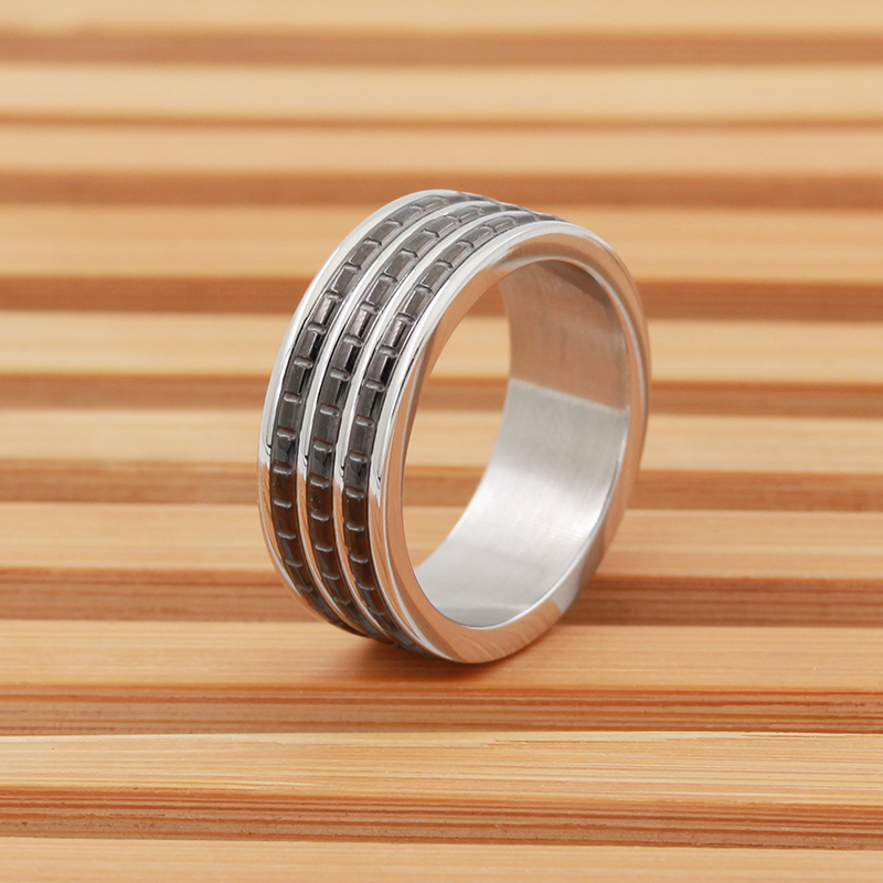 Bague pour homme en acier inoxydable bicolore plaqué noir