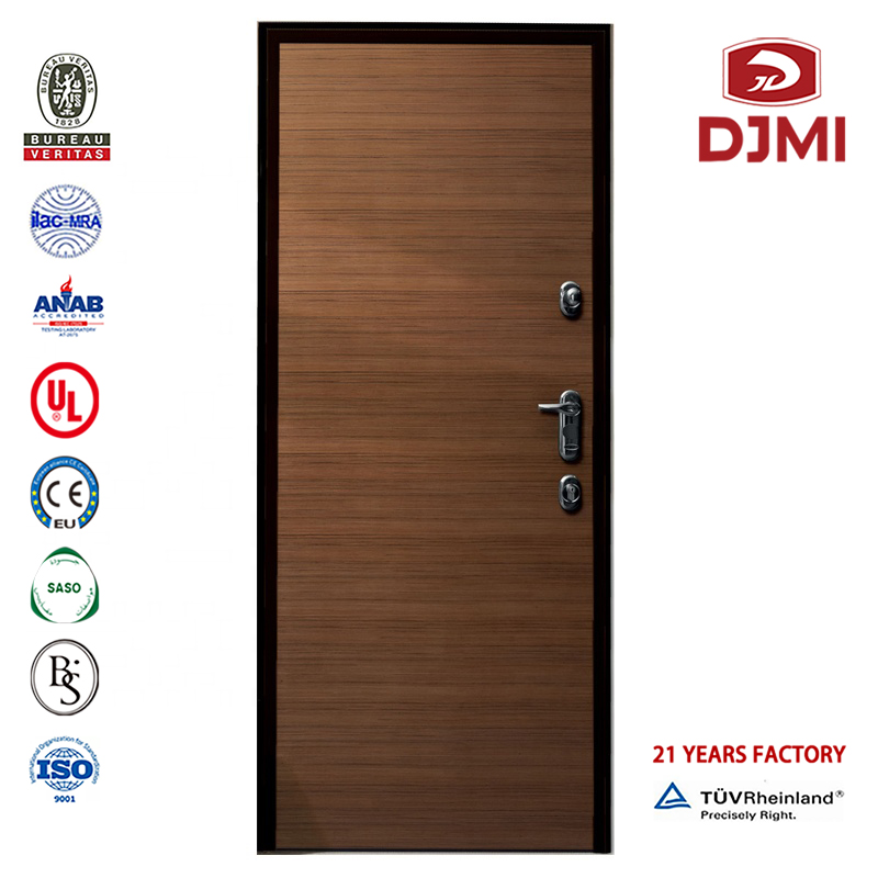 Nouveaux paramètres de pièce Portes en mélamine Porte en bois blanc Matériau Mdf Hdf Usine chinoise Chambre simple Dernière conception Portes en bois Porte intérieure en bois pour la décoration Bois de haute qualité Mdf Flush Int...