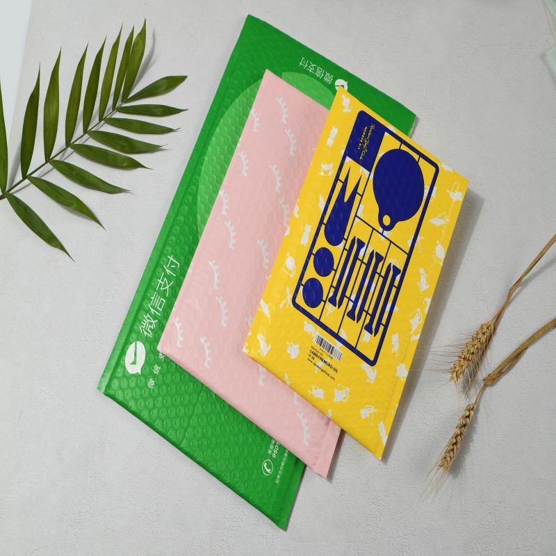 Sac autoadhésif d 'expédition de polyéthylène renforcé par des bulles personnalisées durables