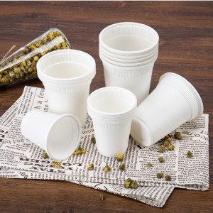 Tasses à café compostables écologiques Le bureau d\'amidon de maïs PLA a utilisé une tasse de boisson biodégradable jetable