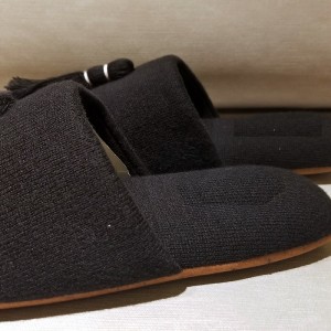 Pantoufles à pampilles