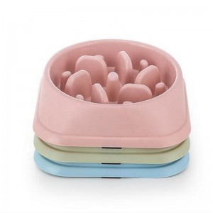 Bol à alimentation lente