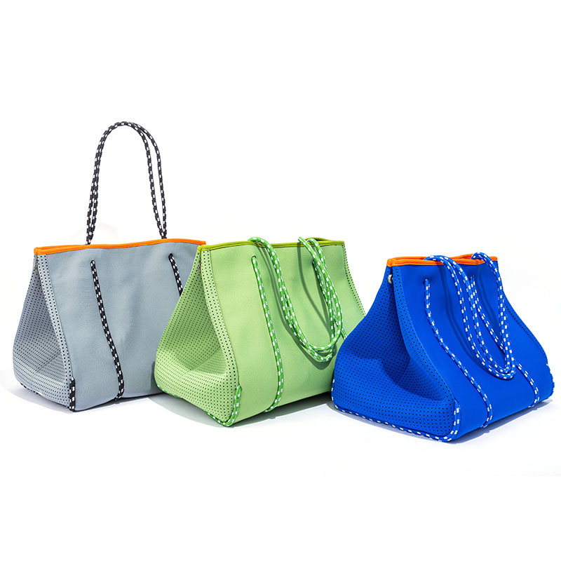 2021 vente chaude sac ennéoprène perforé sac de plage fourre-tout sacs à main pour femmes