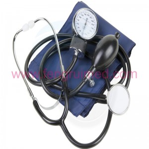 Sphygmomanomètre aneroïde avec stéthoscope