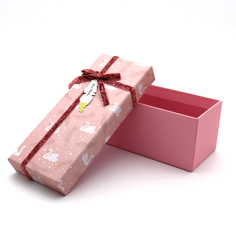 Boîte d'épaule d'emballage en papier rigide rose sur mesure