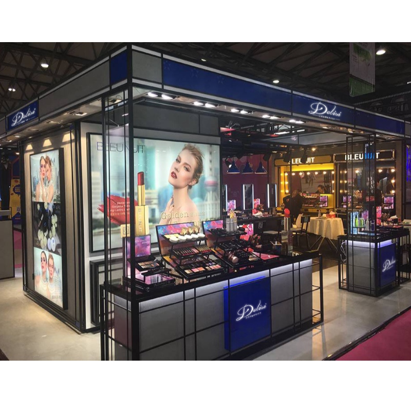 Ouvert unenouvelle vitrine