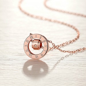 Lenouveau petit collier de taille