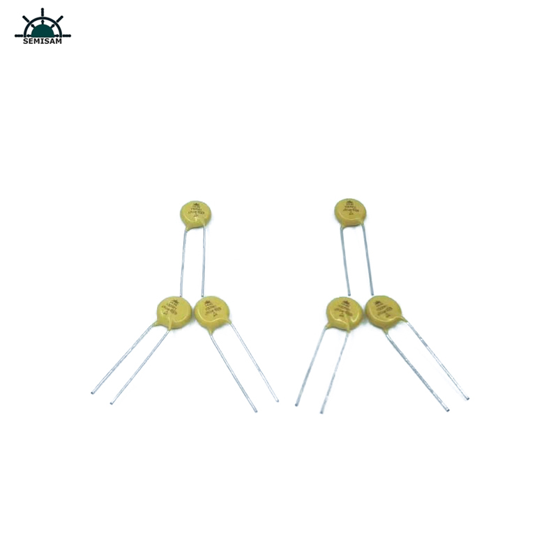 Chine Composants électroniques ODM, Varistor jaune MOV 10MM 10D561 560V de zinc (varisteur d'oxyde mobulale)