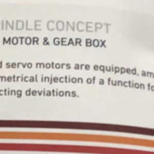 Machine de moulage d\'injection d\'énergie sophisée moderne