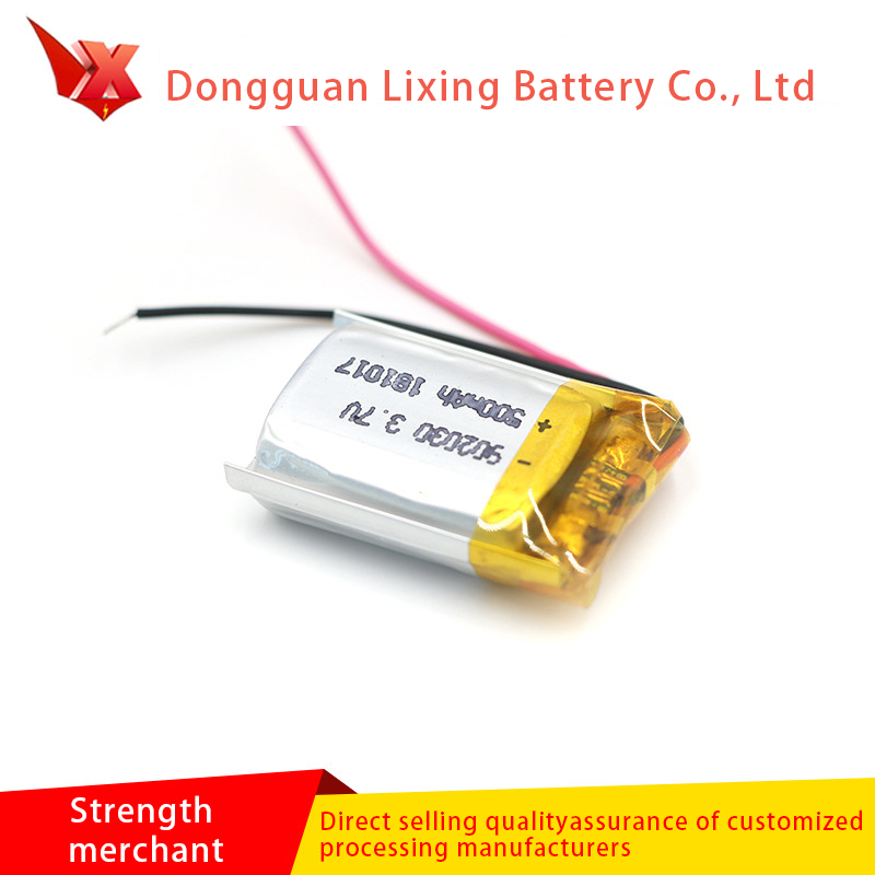 Rapport de vente direct du fabricant avec Batterie au lithium CB 902030 Protection de l'environnement Batterie au lithium de la batterie de grande capacité 500mAh Batterie de polymère