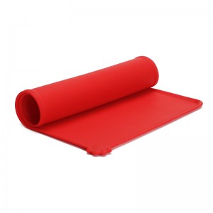 Tapis d\'alimentation pour animaux de compagnie d\'alimentation en silicone de qualité alimentaire