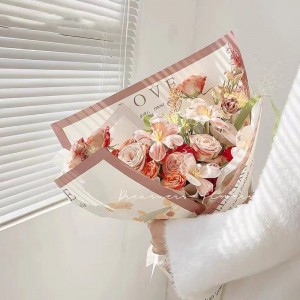 Papier en papier de tissu papier Papier multicolore Papier multicolore 30g&35G Kraft Papier Papier en papier holographique Papier Papier Logo Blanc&yellow Kraft Papier papier d\'emballage de vin pour cadeaux de Noël