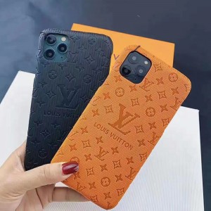 Convient pour le boîtier d\'Apple iPhone13 Pro Mobile Phone, entièrement enveloppé d\'une chute anti-chute et d\'un étui en cuir de protection anti-grattage à la main