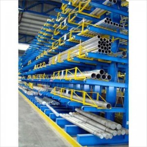 Rack en porte-à-faux pour tuyau