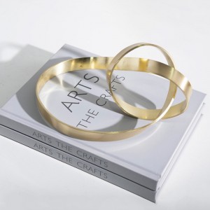 Bande de Möbius d\'or