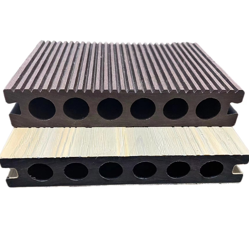 Nouveau prix de bonne qualité à bas prix WPC Flooing d'ingénierie carreaux de terrasse extérieurs Tile composite en plastique en bois