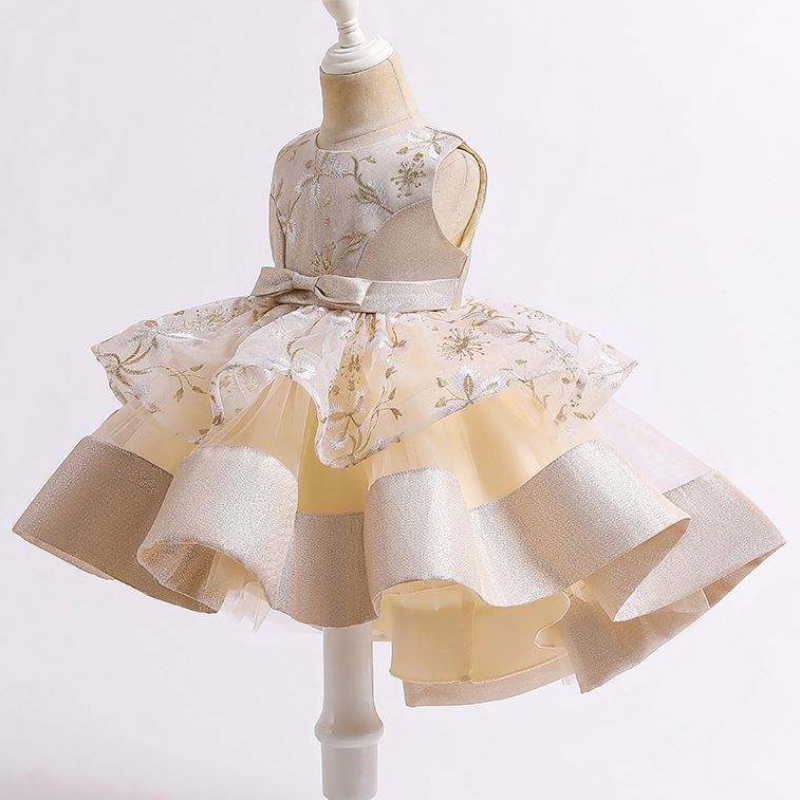 Baige 2021Summer Children \\ SPOING PRINCESS Robe Multi-couche Mesh Kid Kiding Cake Ball Ball L5251