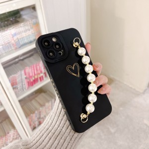 Lenouveau produit est applicable à l\'Apple iPhone14Pro Pearl Bracelet Protective Case, et l\'objectif est entièrement protégé et mis àniveau