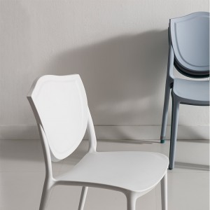 Chaises en plastique en polypropylène de jardin extérieur de haute qualité empilable