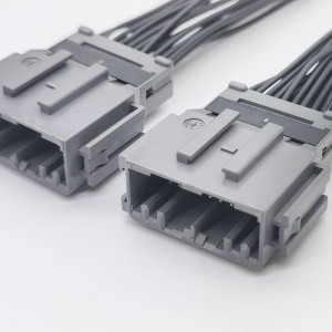 JAE34020PF1 Nouveau faisceau de connexion de la batterie du véhicule d\'énergie Faire de raccordement imperméable 2.2 Personnalisation du fil de terminal d\'espacement