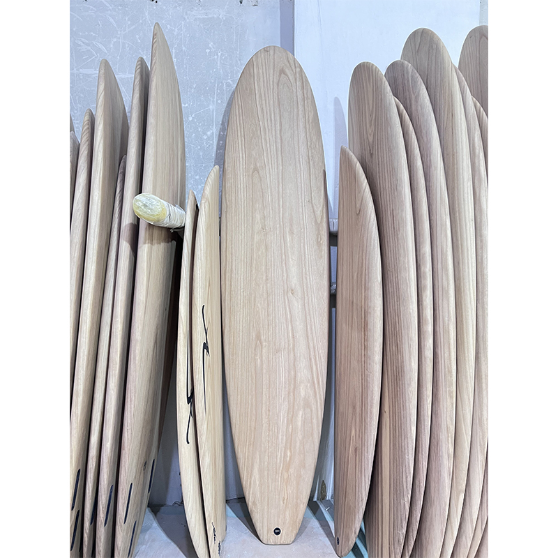 Planches de surf en bois Paulownia