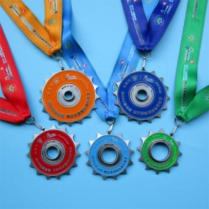 Médaille de course à vélo avec médailles de combinaison de vitesses Souvenir