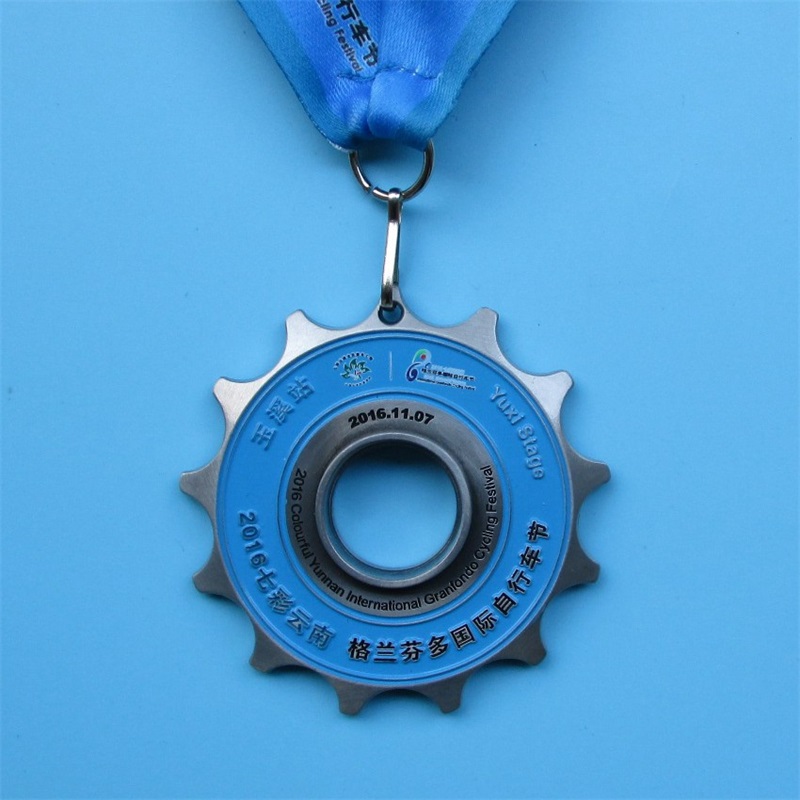 Médaille de course à vélo avec médailles de combinaison de vitesses Souvenir