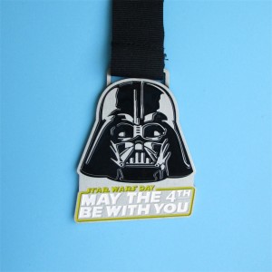 Médaille militaire en argent d\'or et médailles de bronze