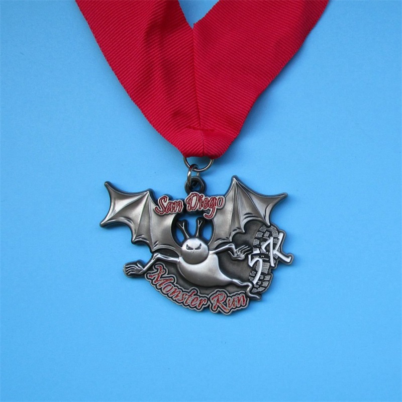 Médailles de récompense de logo personnalisé d'usine avec ruban Blank Gold Silver Bronze Cycling Running Marathon Metal Sports Médaille