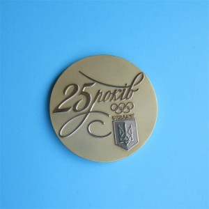 Médailles de récompense de logo personnalisées avec bronze en argent en or ruban Cycling Running Marathon Metal Sports Metal Médailles
