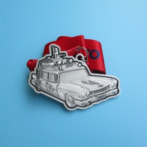 Conception de médailles virtuelles conception de voitures en métal 3D Médailles d\'or de médaille de sport personnalisé