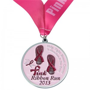 Médailles de course d\'impression rose pour femmes Médaille de marathon de sport métallique personnalisé avec ruban