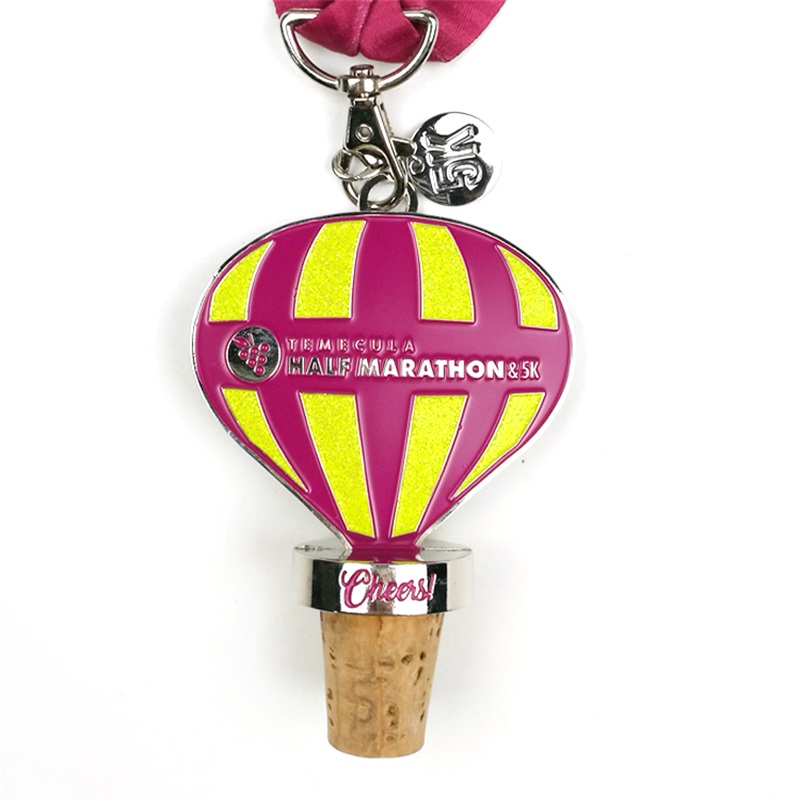 Médailles de semi-marathon personnalisées Médaille de vignoble bouteille de vide de vin avec charme