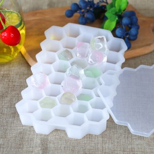 Plateau de glaçon ennid d\'abeille, 37 Moule de fabricant de glaçons de glaçon en silicone de qualité alimentaire avec les couvercles moule à glace à la crème glacée à crème glacée.