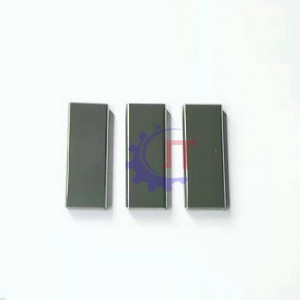 Z248W0200400 A006 Contact d\'alimentation d\'alimentation Machine de fil de coupe inférieure 8,3 x 16,0 x 22,0 mm