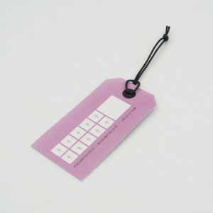 Étiquette d\'étiquette Imprimer des vêtements de tag de conception et de production