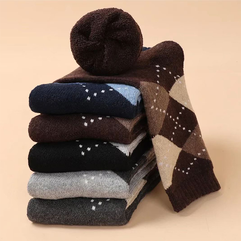 Logo personnalisé en gros épaisses confortables boucles de laine pour hommes unisexes chaussettes d'hiver