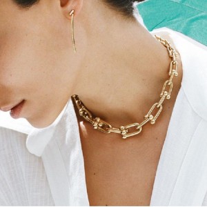 Collier à chaîne épaisse Europe femelle et les États-Unis