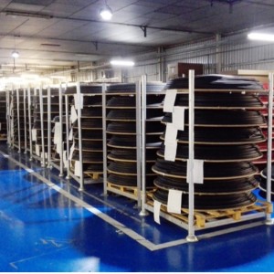 Racks en acier empilables