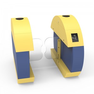 Porte de balançoire de la maternelle