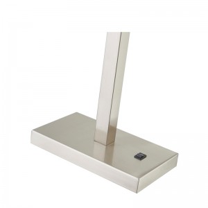 Lampe de bureau de suite hospitalière à la salle d\'hôtes