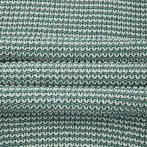 Mélangez des hommes couleurs en tricot et pull d\'équipage à manches longues