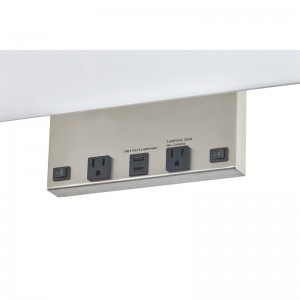 Lampe murale rectangulaire Eagles Landing Hotel avec finitionnickel brossée, deux sur/ooff rocker commutateurs, deux points de vente pratiques et un double port USB à l\'hôtel salle