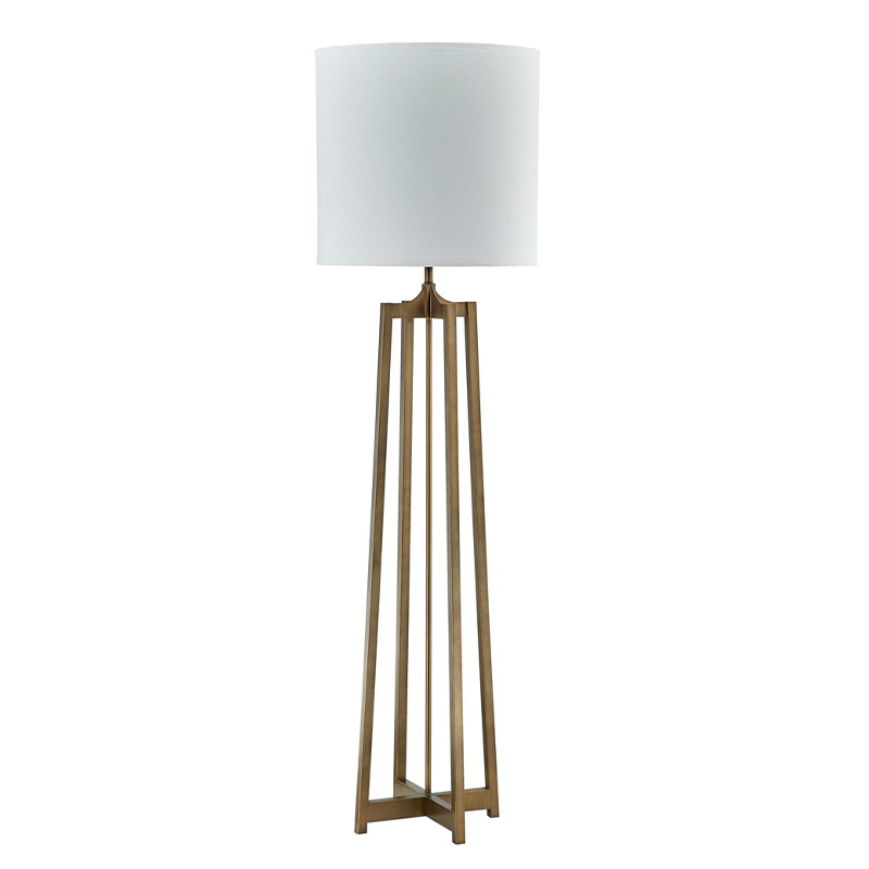 Canapé de l\'hôtel Hyatt à côté de lampadaire avec finition en or antique à la salle d\'or