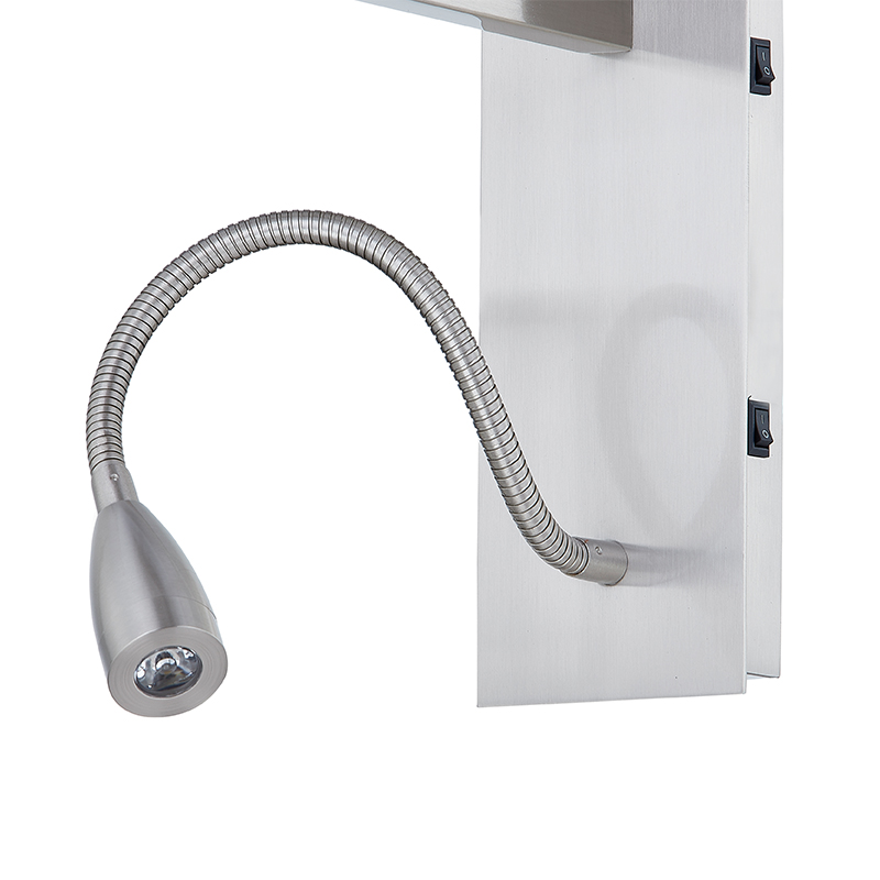 Hospitality Hotel Hand Mur Wall Lampe avec finitionnickel brossée et ombre de tissu rectangulaire à l\'hôtel salle d\'hôtes typique