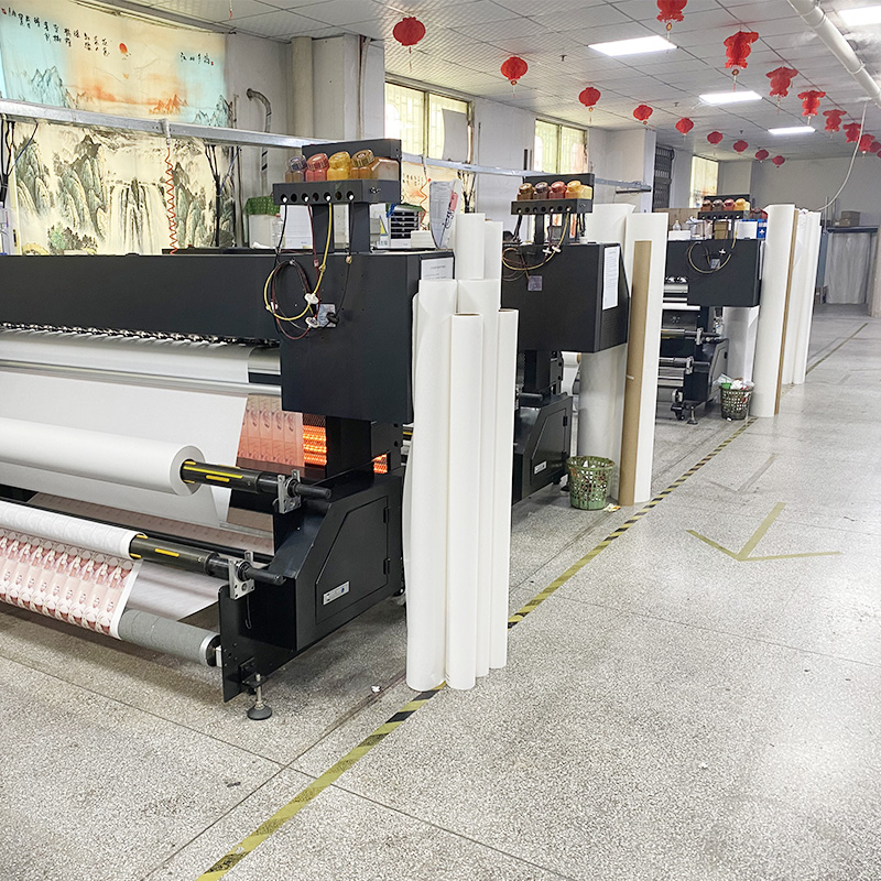 Nous avons la fabrication d\'impression professionnelle