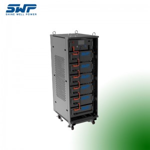 Système de stockage d\'énergie à haute tension de 30 kWh à usage domestique Système de stockage d\'énergie solaire dans la batterie du modèle empilable en stockage LifePO4