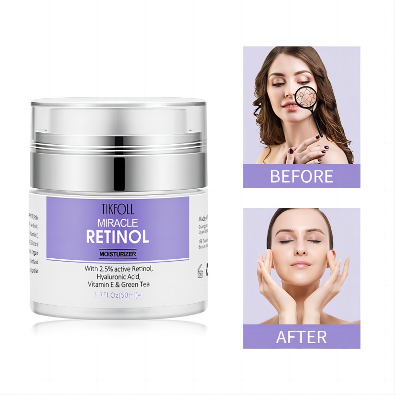 Crème pour le visage du rétinol