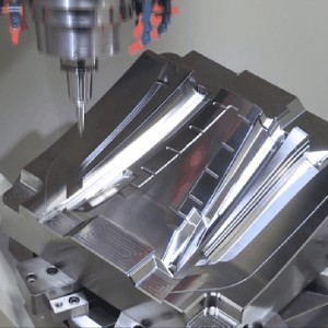 Noyau de moule CNC à 5 axes