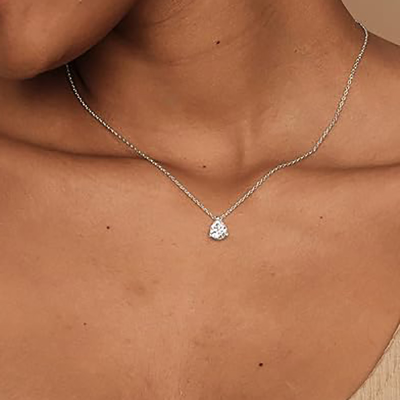 Larme ovale-Pendentif en diamant artificiel en forme de laser, collier élégant réglable